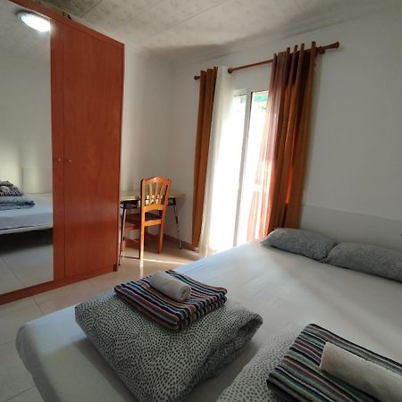 30-Habitacion Del Piso Аликанте Екстериор снимка