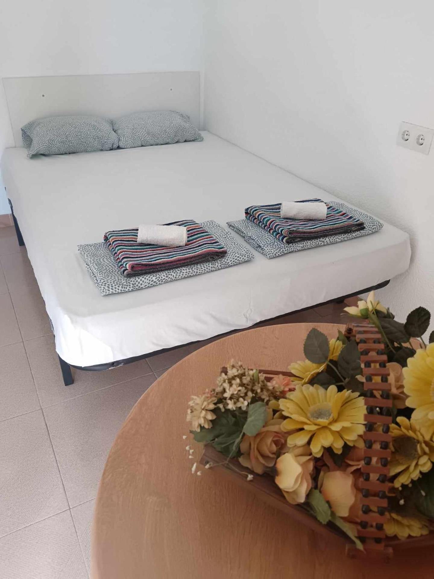 30-Habitacion Del Piso Аликанте Екстериор снимка